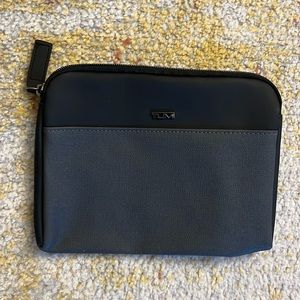 TUMI Travel Pouch
